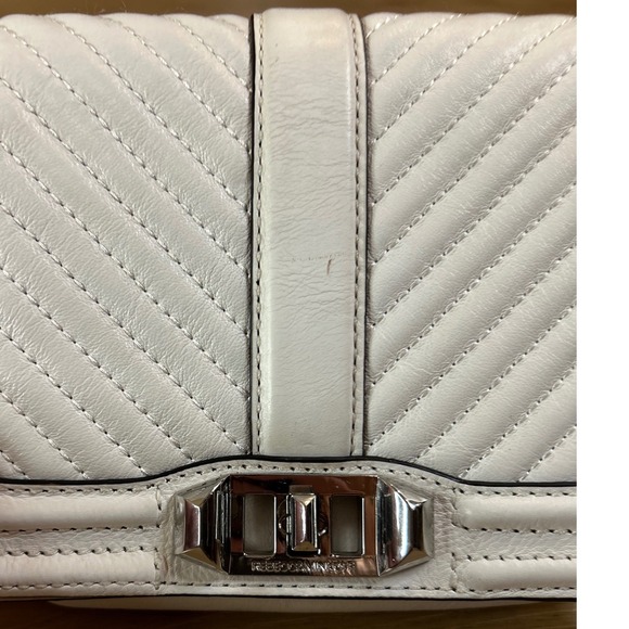 Rebecca Minkoff Love Crossbody Bag White Chevron Leather Silver Hardware - Picture 3 of 10